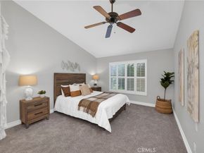 28013 Espinoza, Mission Viejo CA 92692