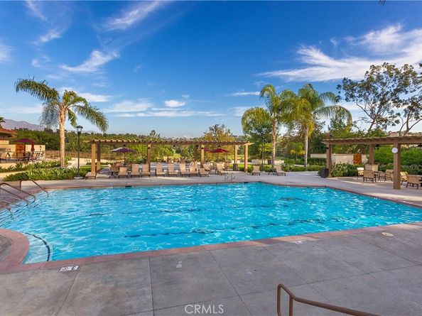 27865 Espinoza, Mission Viejo CA 92692