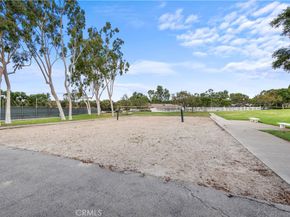 23401 Caminito Lazaro 245, Laguna Hills CA 92653