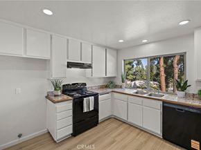 23401 Caminito Lazaro 245, Laguna Hills CA 92653