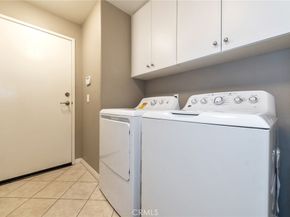 77 Hallmark, Irvine CA 92620