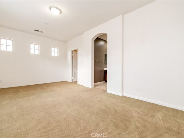 77 Hallmark, Irvine CA 92620