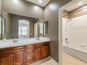 77 Hallmark, Irvine CA 92620