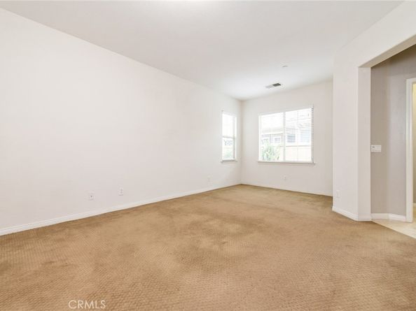 77 Hallmark, Irvine CA 92620