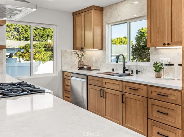 2903 Camino Capistrano, San Clemente CA 92672