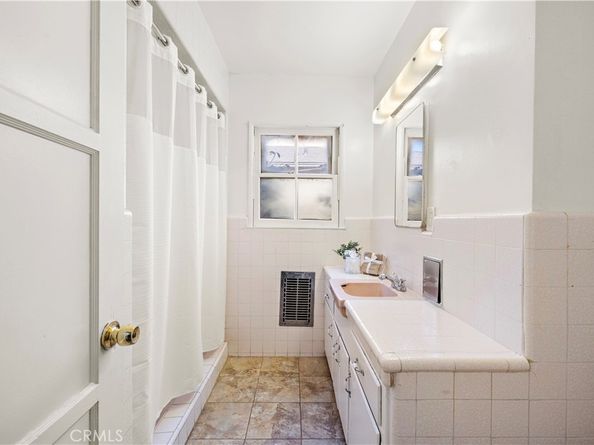 552 N Broadmoor Avenue, West Covina CA 91790