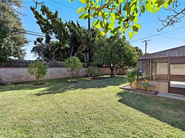 552 N Broadmoor Avenue, West Covina CA 91790