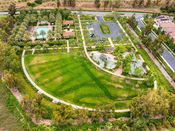 59 Longchamp, Irvine CA 92602