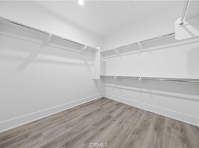 59 Longchamp, Irvine CA 92602