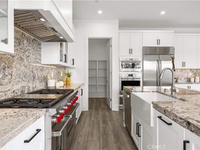 59 Longchamp, Irvine CA 92602