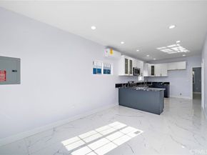 14712 Newland Street, Midway City CA 92655