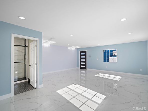 14712 Newland Street, Midway City CA 92655