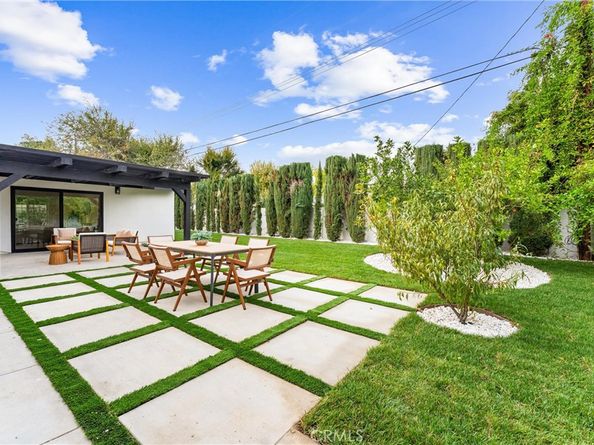 22851 Vose Street, West Hills CA 91307