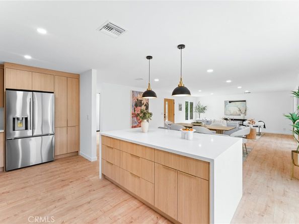 22851 Vose Street, West Hills CA 91307