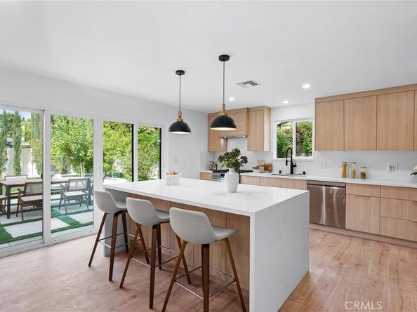 22851 Vose Street, West Hills CA 91307