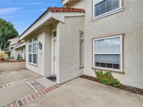 4 Wellesley, Irvine CA 92612