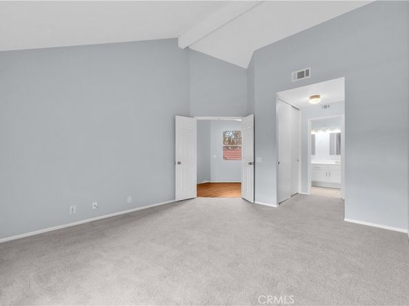 4 Wellesley, Irvine CA 92612