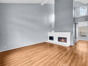 4 Wellesley, Irvine CA 92612