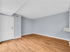 4 Wellesley, Irvine CA 92612