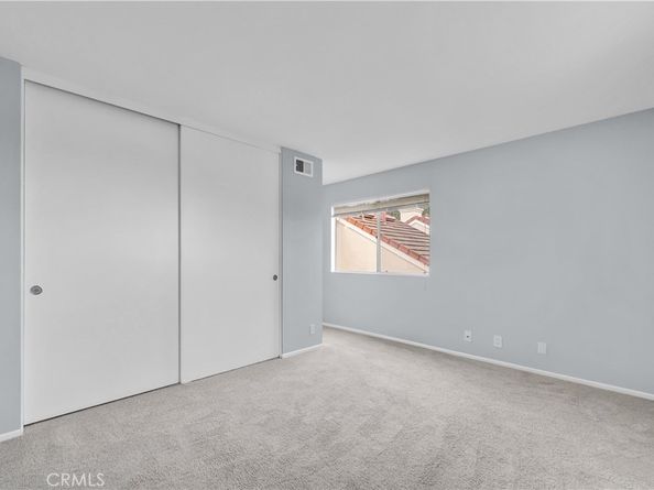 4 Wellesley, Irvine CA 92612