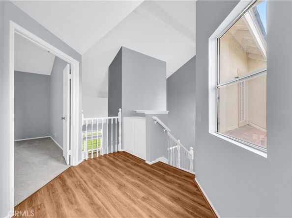 4 Wellesley, Irvine CA 92612