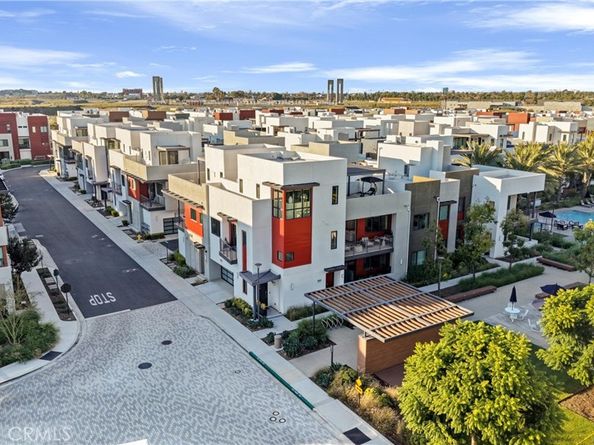 419 Transport, Tustin CA 92782