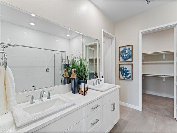 419 Transport, Tustin CA 92782