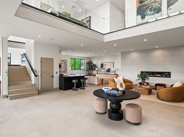 1210 Kings Rd, Newport Beach CA 92663