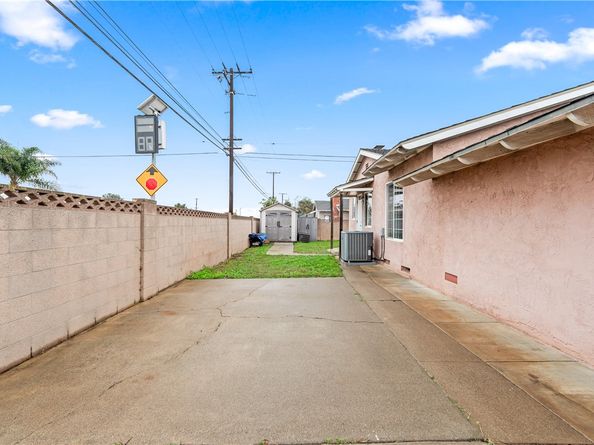 13471 Olive, Westminster CA 92683