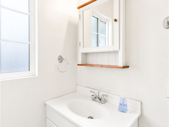 13471 Olive, Westminster CA 92683