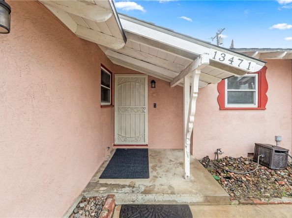 13471 Olive, Westminster CA 92683