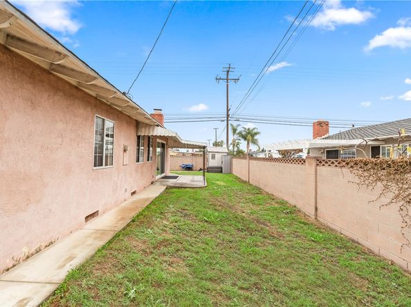 13471 Olive, Westminster CA 92683