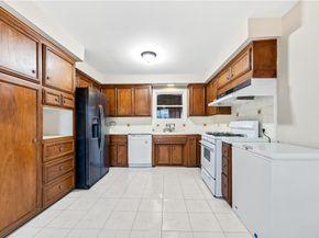 13471 Olive, Westminster CA 92683