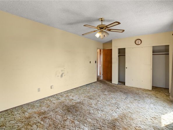 1984 Raymond, Signal Hill CA 90755