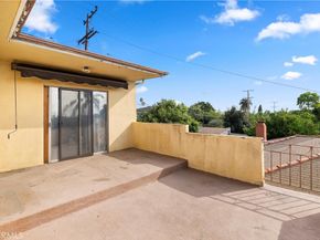 1984 Raymond, Signal Hill CA 90755