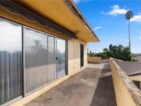 1984 Raymond, Signal Hill CA 90755