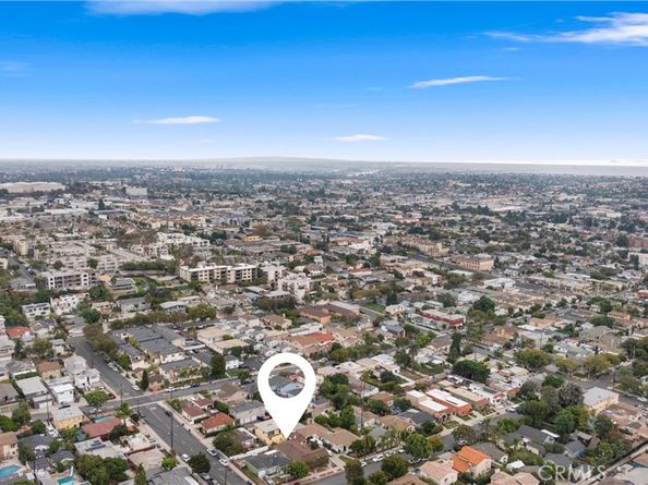 1984 Raymond, Signal Hill CA 90755