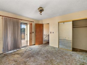 1984 Raymond, Signal Hill CA 90755