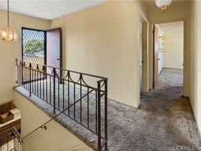 1984 Raymond, Signal Hill CA 90755