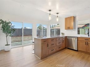 4560 Calle Del Palo, Oceanside CA 92057