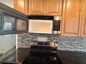 5532 Pepperwood, Lakewood CA 90712