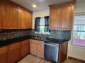 5532 Pepperwood, Lakewood CA 90712