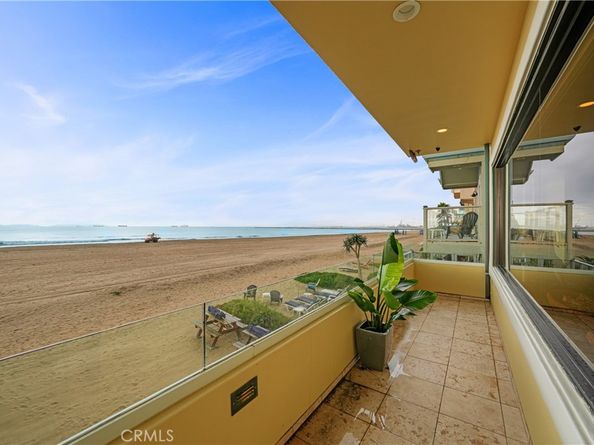 72 A Surfside, Surfside CA 90743