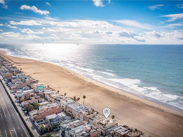 72 A Surfside, Surfside CA 90743