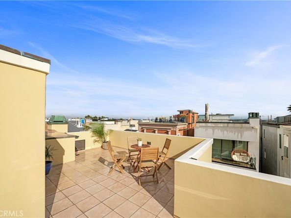 72 A Surfside, Surfside CA 90743