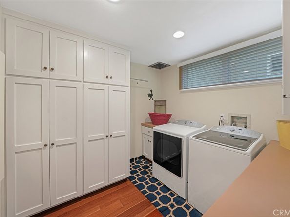 72 A Surfside, Surfside CA 90743