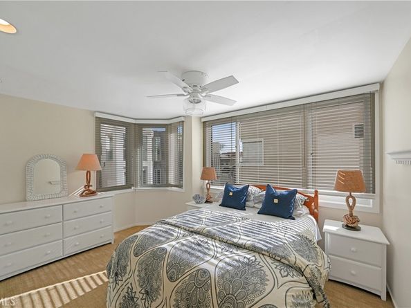 72 A Surfside, Surfside CA 90743