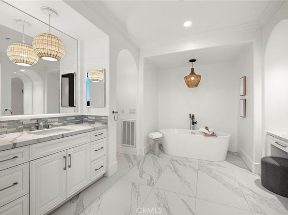 6 Canyon Peak, Newport Coast CA 92657