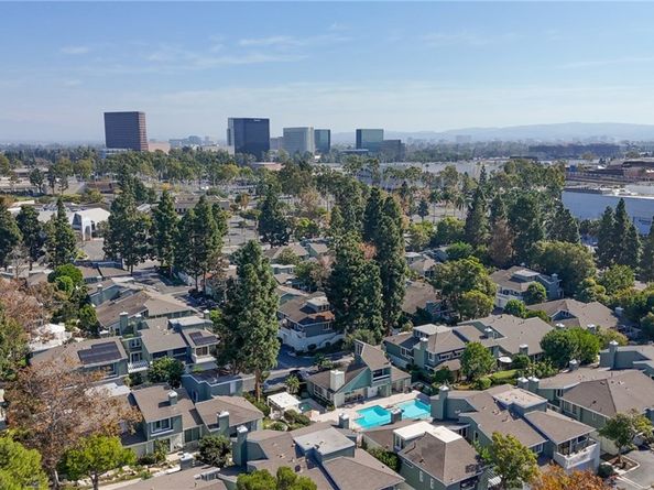 3430 Timber Lk 52, Costa Mesa CA 92626