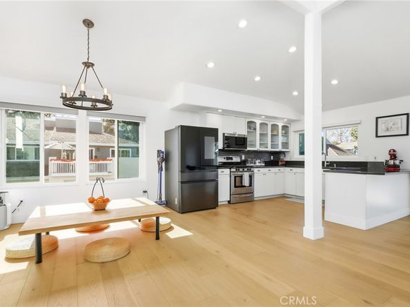 3430 Timber Lk 52, Costa Mesa CA 92626